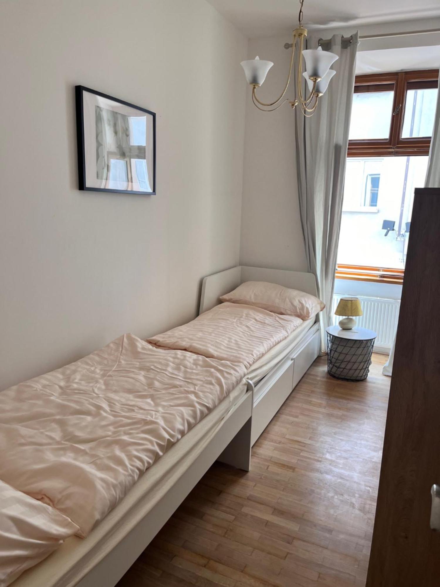 New City Centre Garden Apartment - Central Location Praga Exterior foto